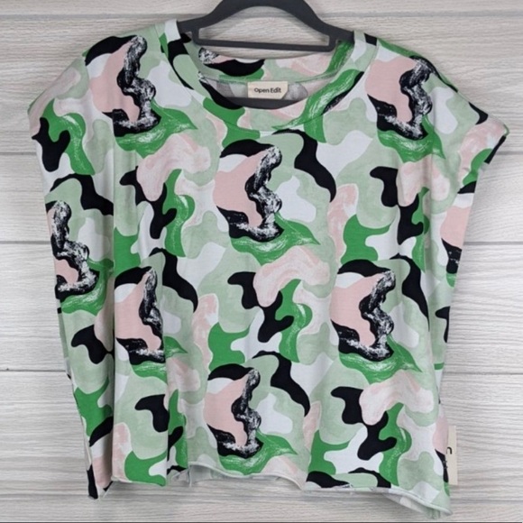 NWT Camo Crop Top Muscle LARGE OPEN EDIT Green Pink Strong Shoulder Abstract - Picture 2 of 10